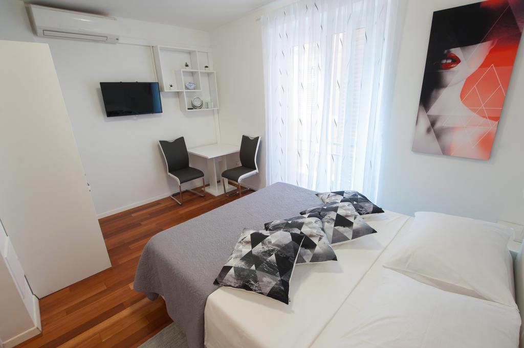 Room Mare Zadar Exterior photo